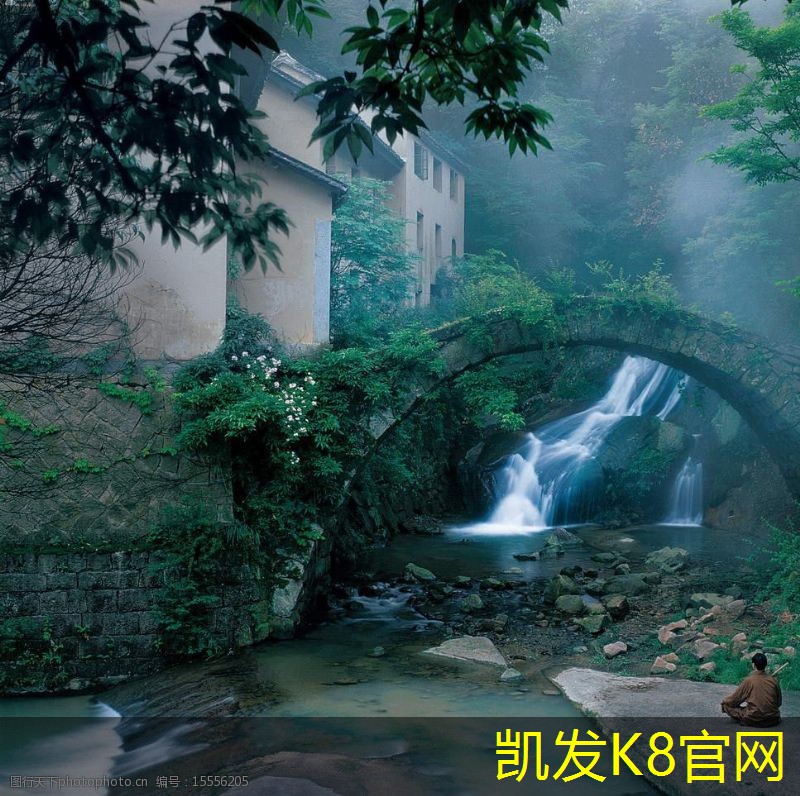  如何有效清洁地毯保持家庭环境卫生